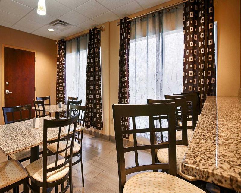 Quality Inn Madison - Huntsville Extérieur photo